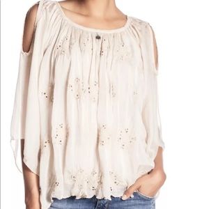 Remy Tempo Blouse